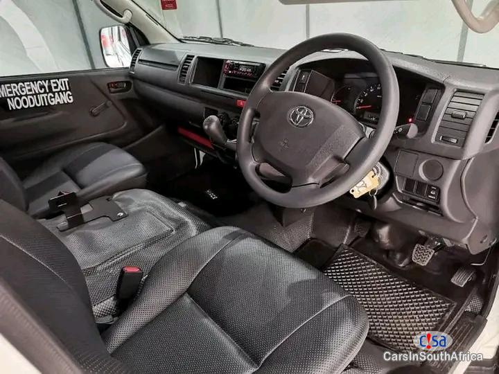 Toyota Quantum 2.5 D.4D Sesfikile Manual 2020 - image 3