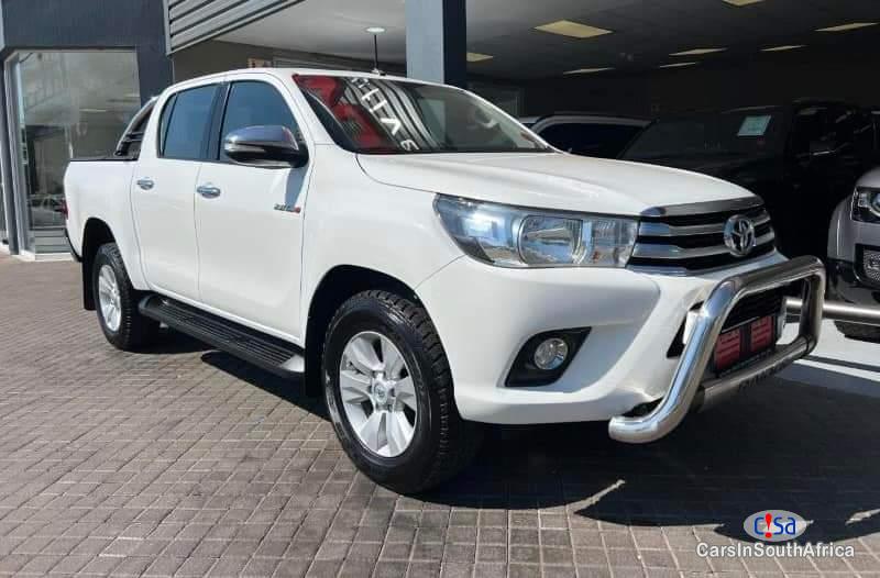 Pictures of Toyota Hilux Manual 2016