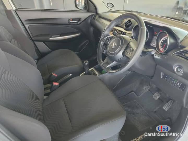 Suzuki Swift 1.2 Automatic 2022