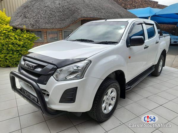Pictures of Isuzu 250 HO Hi-Rider Double-Cab Manual 2021