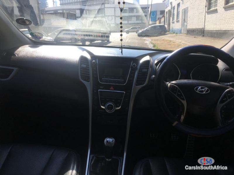 Hyundai i30 1.8 Executive Manual 2013 - image 6