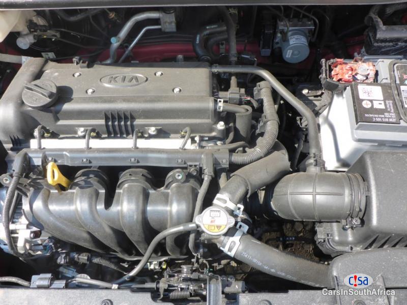 Kia Rio 1.4 5Dr Manual 2015 in Western Cape - image