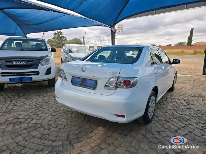 Toyota Corolla 1.6 Quest Sedan Manual 2017