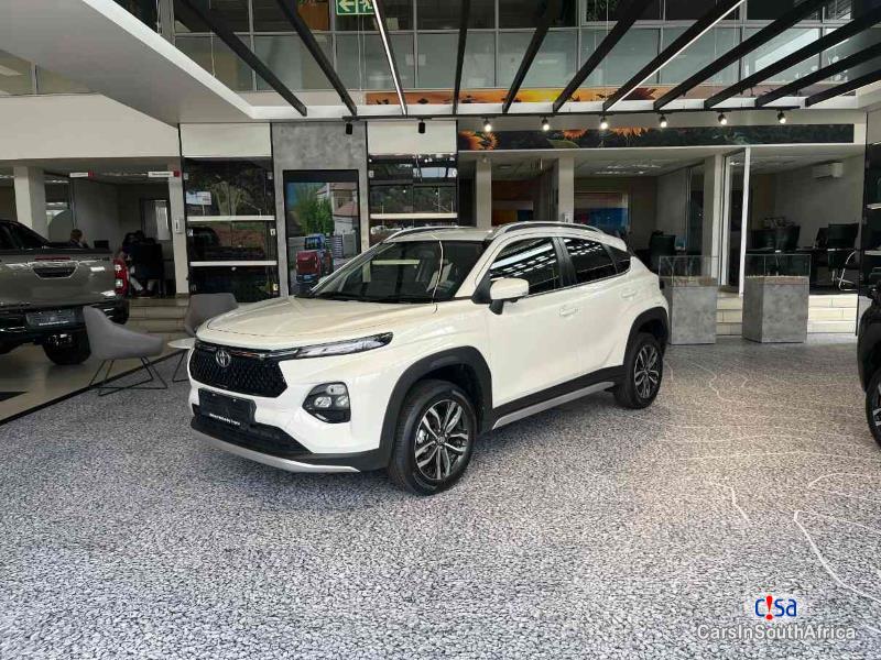 Picture of Toyota Starlet 1.5 Cross Manual 2025