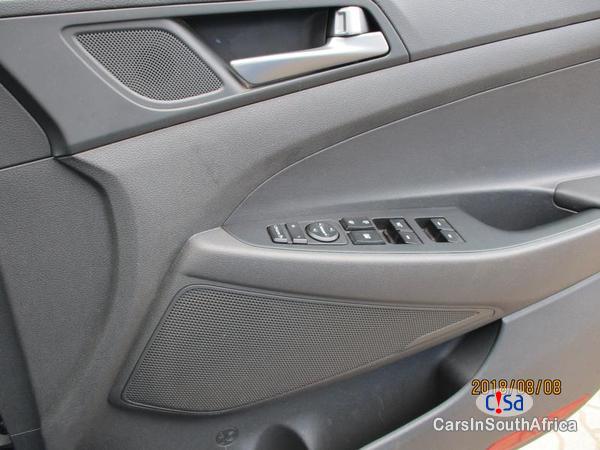 Hyundai Tucson Automatic 2016 - image 5
