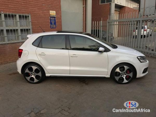 Pictures of Volkswagen Polo Automatic 2015