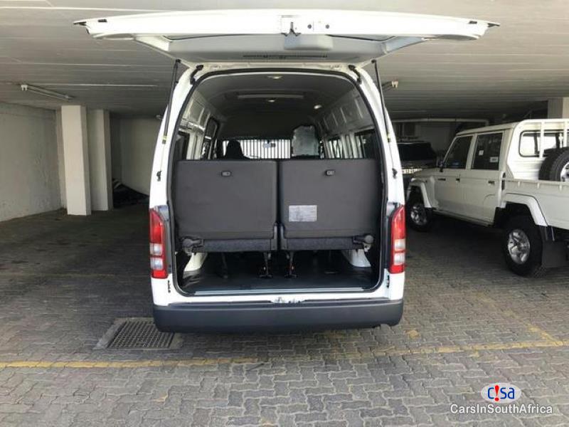 Pictures of Toyota Quantum 2.5 D4D, Sesfikile 16 Seater Manual 2017