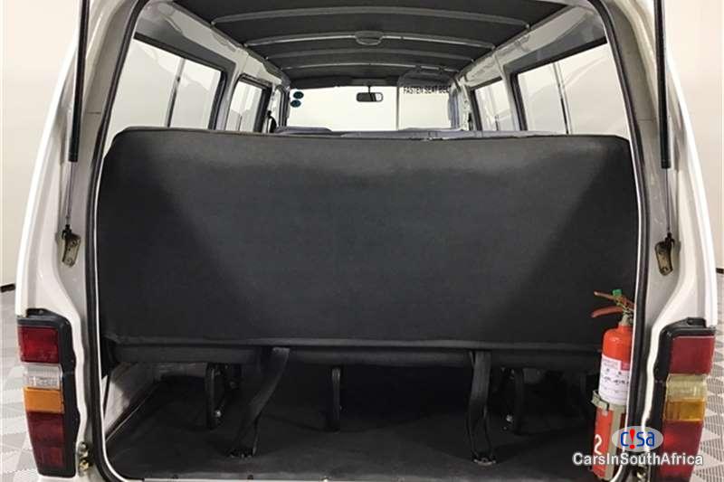Toyota HiAce 2.2 Manual 2007 - image 7
