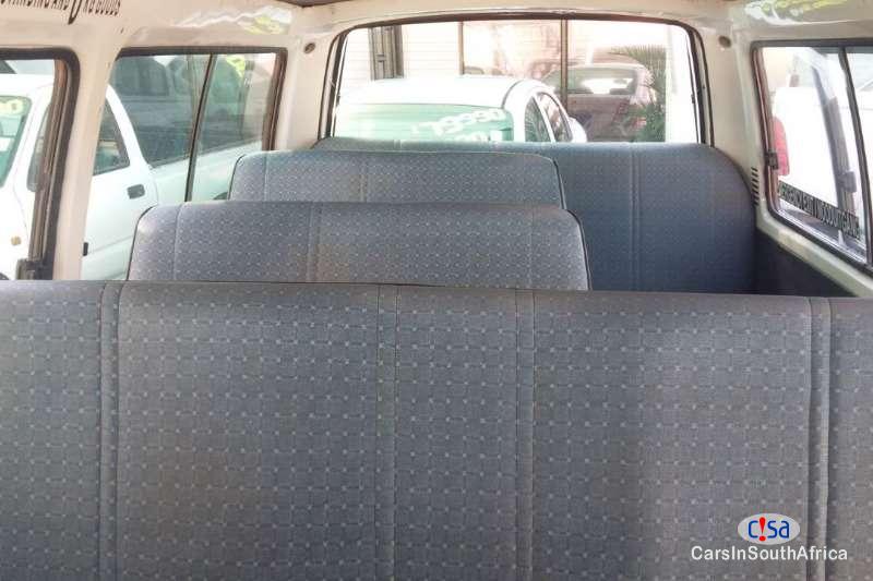 Toyota HiAce 2.2 Manual 2007 - image 8