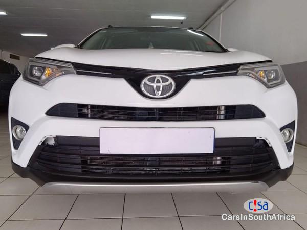 Toyota RAV-4 2.0 Manual 2017 - image 3
