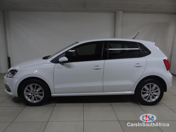 Volkswagen Polo 1.2 Manual 2016 - image 3
