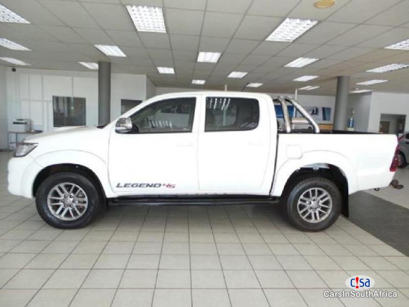 Toyota Hilux Manual 2013 in Limpopo