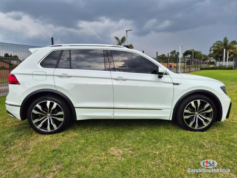 Picture of Volkswagen Tiguan 2.0Tsi Highline 4Motion DSG Call:0691808200 Automatic 2019