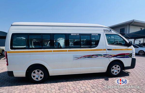 Toyota Quantum 2.5D-4D Sesfikile Bank Repossessed Manual 2021 - image 2