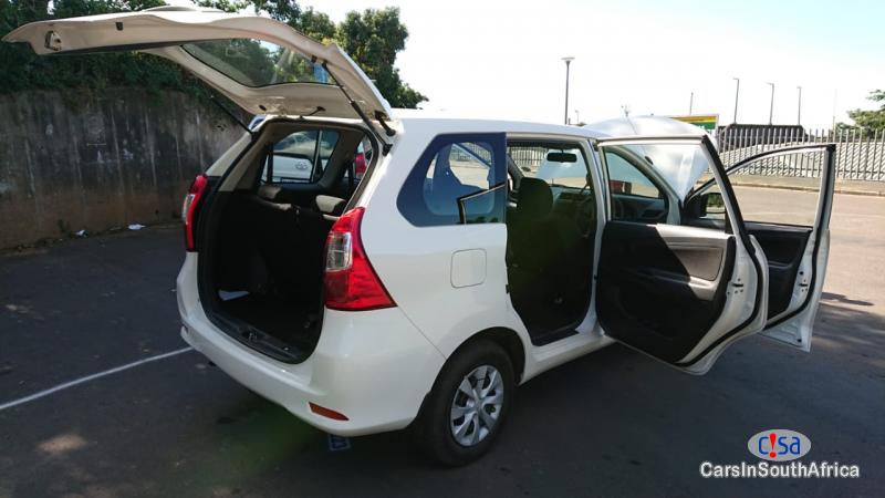 Toyota Avanza 1.5 L Manual 2017 - image 5