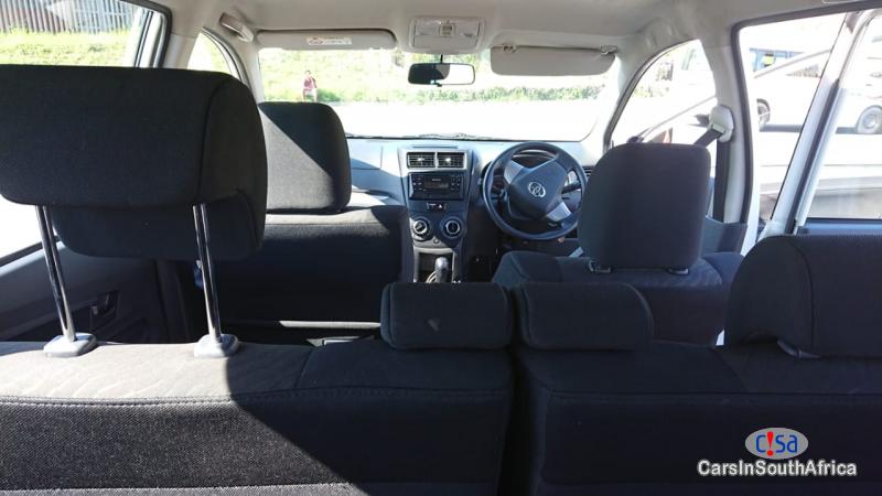 Toyota Avanza 1.5 L Manual 2017 - image 6
