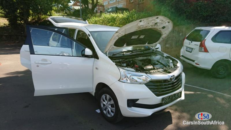 Toyota Avanza 1.5 L Manual 2017 - image 8