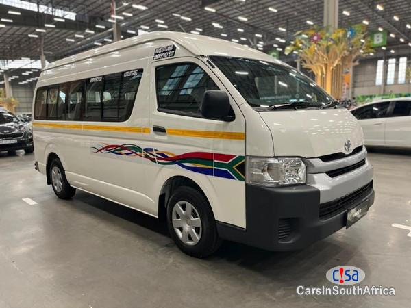 Picture of Toyota Quantum 2.5 D-4D Sesfikile 16-Seat Manual 2021