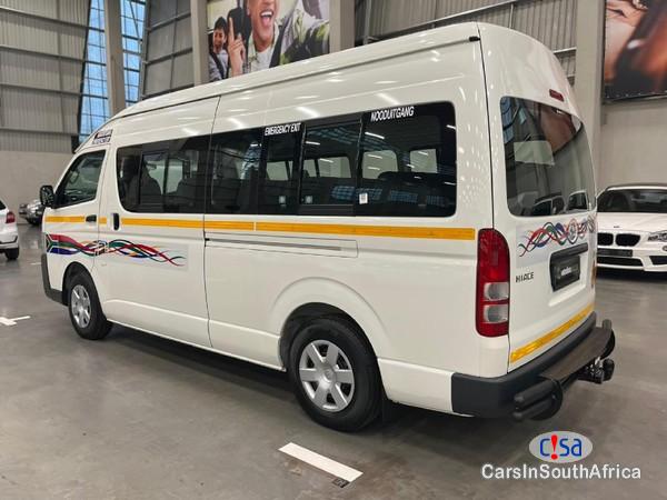 Toyota Quantum 2.5 D-4D Sesfikile 16-Seat Manual 2021