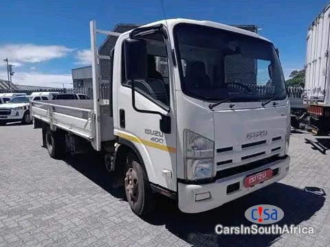Isuzu Call/ WhatsApp.(073 104 3715) 2021 Isuzu N- Series NPR 400 Truck Automatic 2021 - image 2