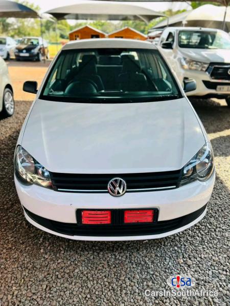 Volkswagen Polo 1.4Trendline Bank Repossessed Manual 2012 - image 3