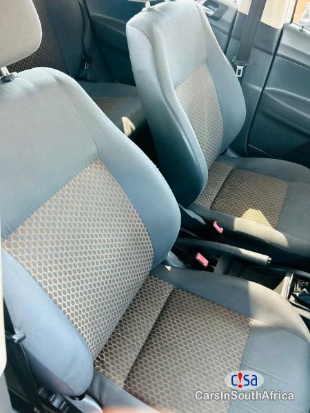 Volkswagen Polo 1.4Trendline Bank Repossessed Manual 2012 - image 5