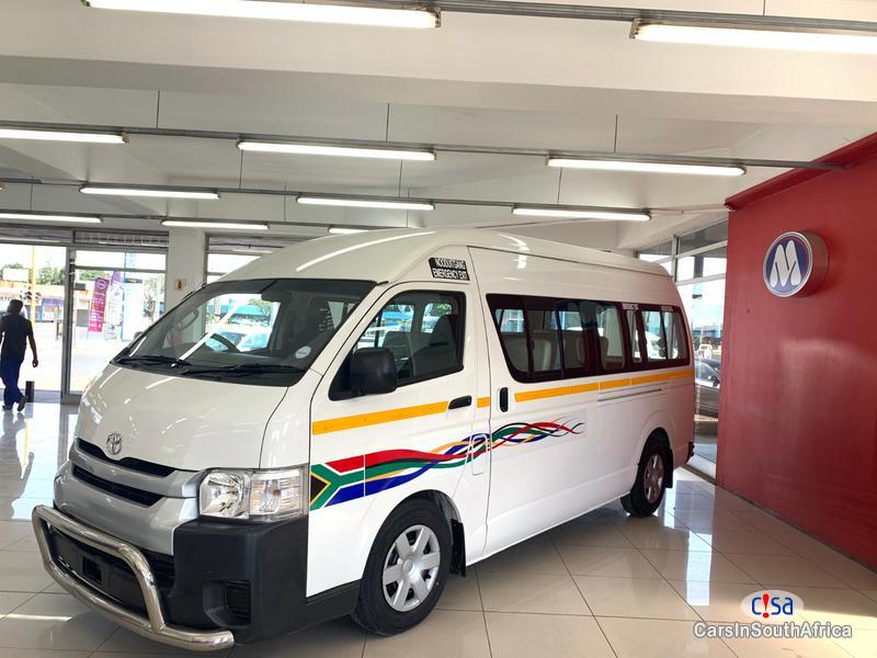 Pictures of Toyota Quantum 2.5D4D Sesfikile Manual 2020