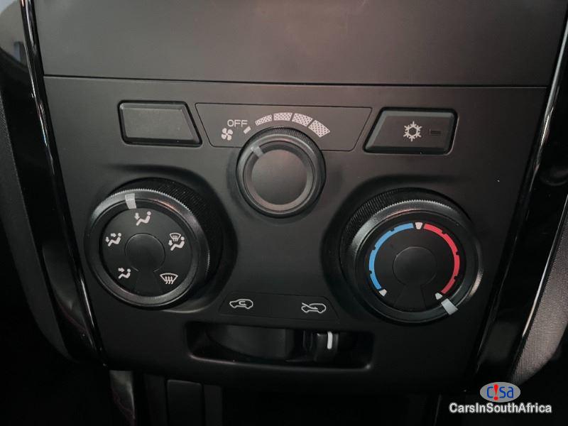 Isuzu D-Max 2.5TD { 0817687830 } Manual 2020 - image 3