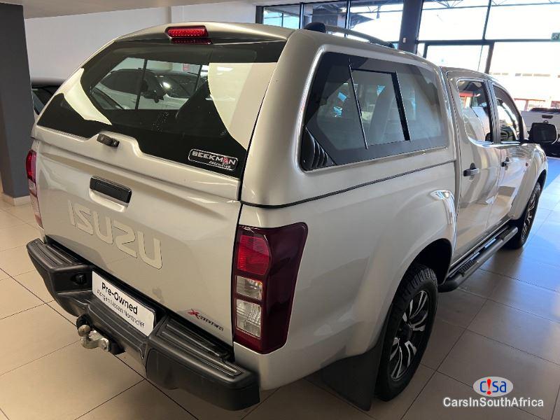 Isuzu D-Max 2.5TD { 0817687830 } Manual 2020 - image 5