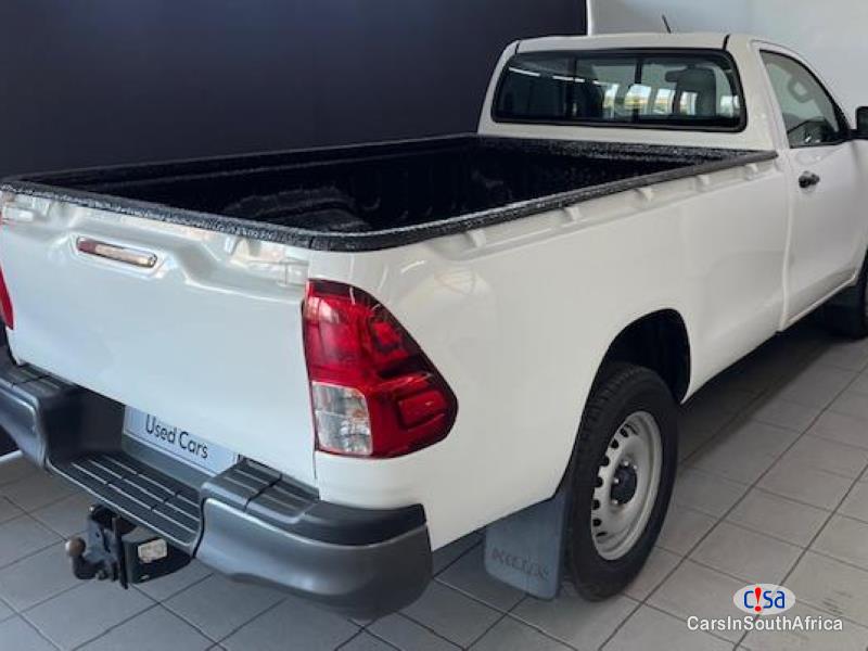 Picture of Toyota Hilux 2.7L S { 0817687830 } Manual 2022 in Gauteng