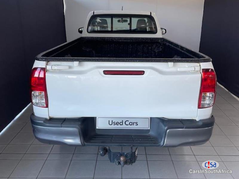 Picture of Toyota Hilux 2.7L S { 0817687830 } Manual 2022 in South Africa