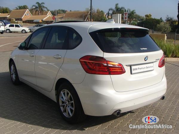 BMW 3-Series Automatic 2016 - image 3