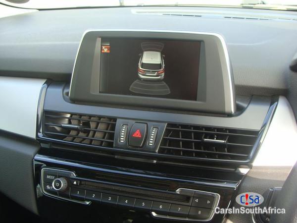 BMW 3-Series Automatic 2016 - image 6