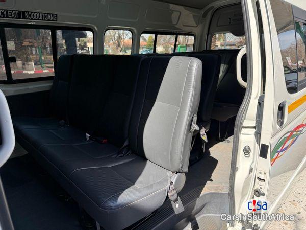 Toyota Quantum 2.5 D-4D Sesfikile Call 081 494 5928 Delivery Nationwide Manual 2019