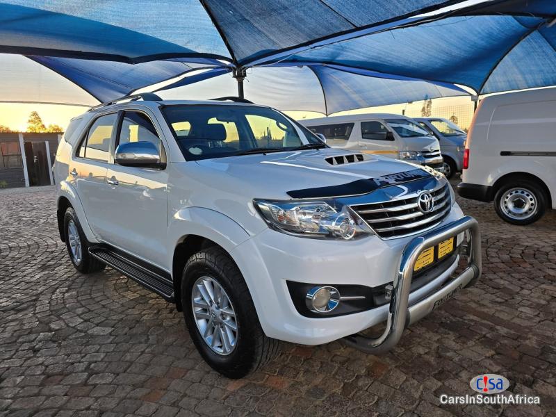 Toyota Fortuner 3.0 D4-D 4x4 Manual 2015 in South Africa