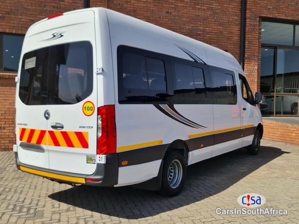 Mercedes Benz CLS-Class 3.0 Manual 2018 - image 2