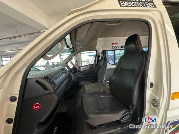 Toyota Quantum 2.5 D-4D Sesfikile 16-Seat Manual 2022 in South Africa