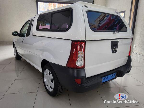 Nissan NP200 1.6 A/C Safety Pack Manual 2020 - image 2