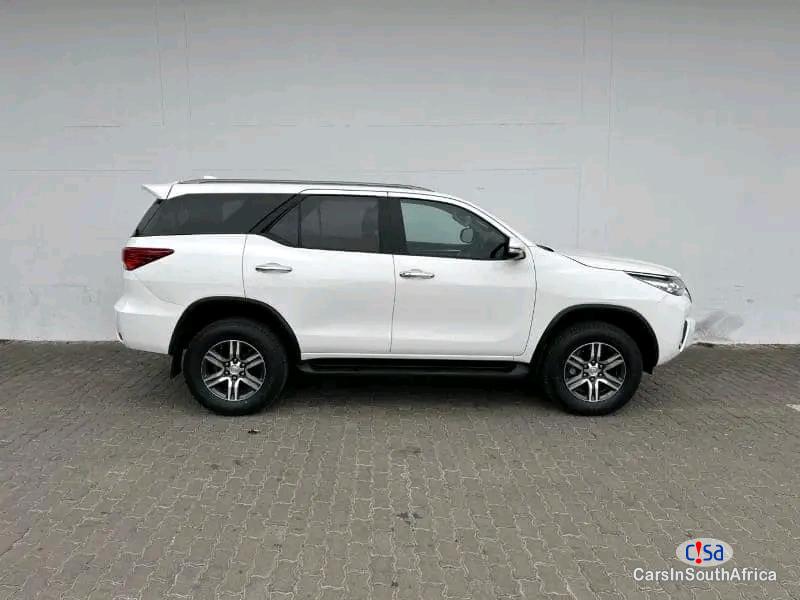 Pictures of Toyota Fortuner 2.4 GD-6 Raised Body Auto +27 685845776 Automatic 2019