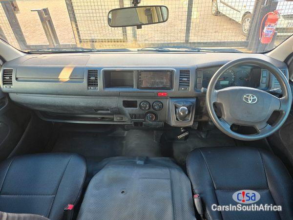 Toyota Quantum 2.5 D-4D Sesfikile 16-Seat Manual 2020 - image 3