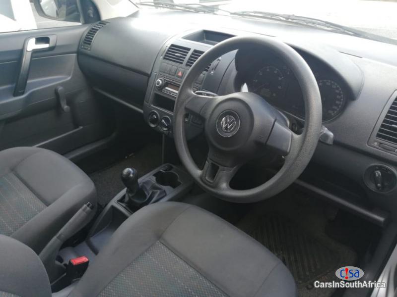 Volkswagen Polo 1.4 Manual 2015 - image 5