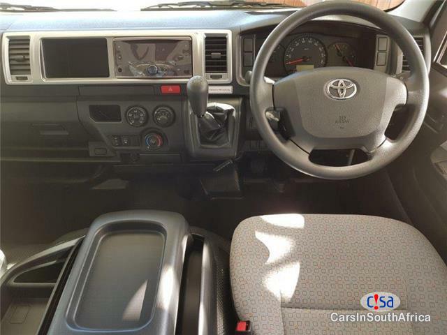 Toyota Quantum 2.5 Manual 2017 in South Africa