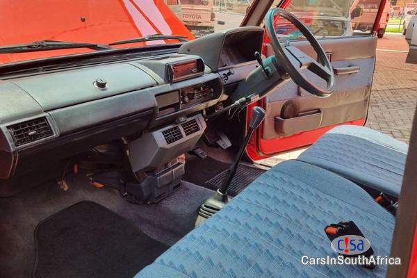 Toyota Venture 0783349415 Manual 1996 in South Africa - image