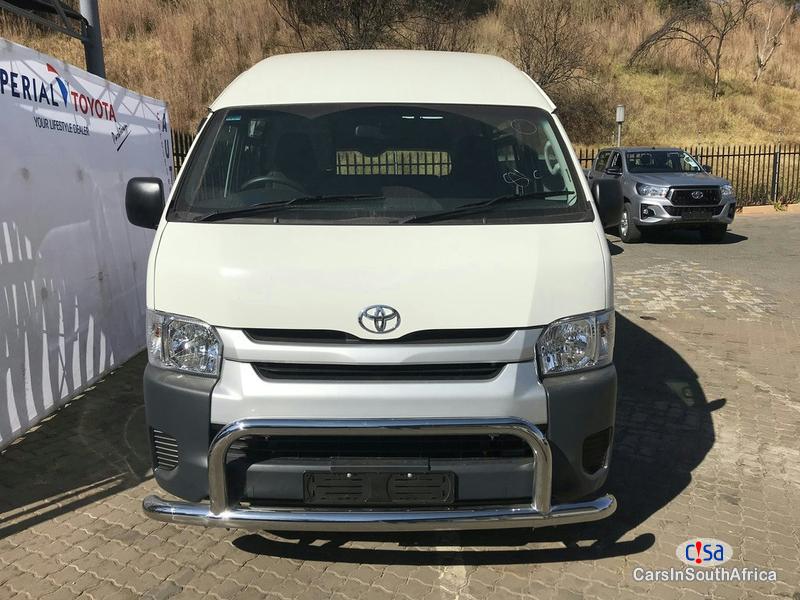 Pictures of Toyota Quantum 2.7 Manual 2020