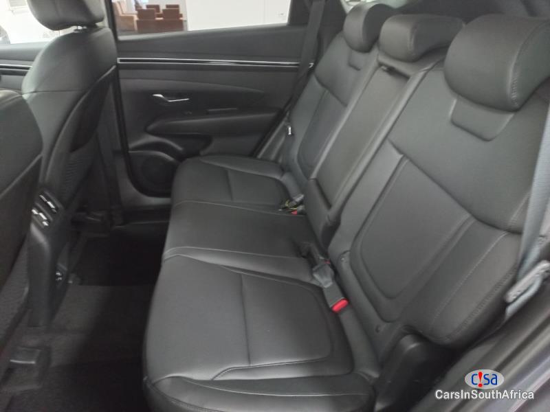Hyundai Tucson 2.0 Automatic 2022 - image 5