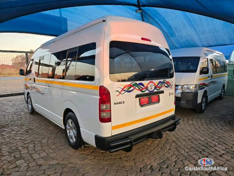 Toyota Quantum 2.5 Sesifikile 16 Seats / +27 685845776 Manual 2019 in Mpumalanga