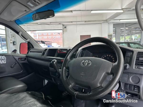 Toyota Quantum 2 7 0671651564 Manual 2016 in South Africa