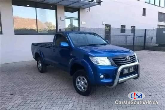 Toyota Hilux 2 7 0671651564 Manual 2010 - image 2