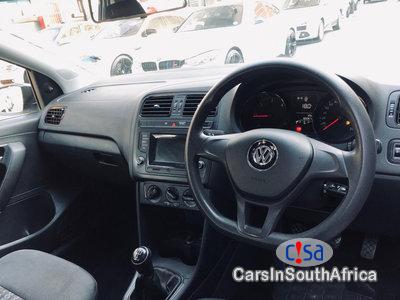 Volkswagen Polo 1 4 0671651564 Manual 2015 - image 5