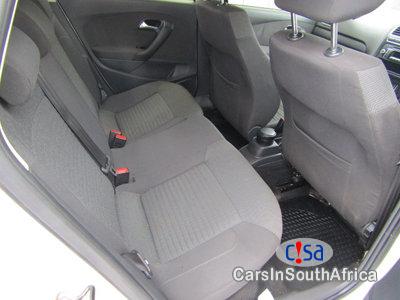 Volkswagen Polo 1 4 0671651564 Manual 2012 - image 6